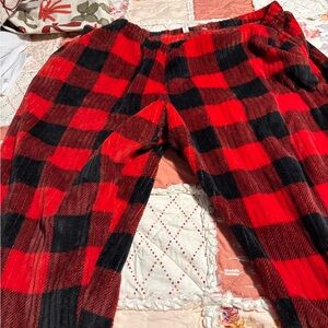 Plus size 22W-24W lounge or pajama pants very cozy